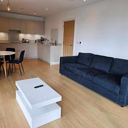 Santina Apartments Croydon Luaran gambar