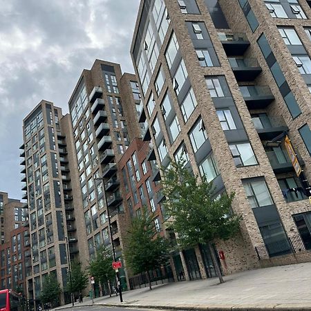Santina Apartments Croydon Luaran gambar