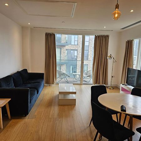 Santina Apartments Croydon Luaran gambar