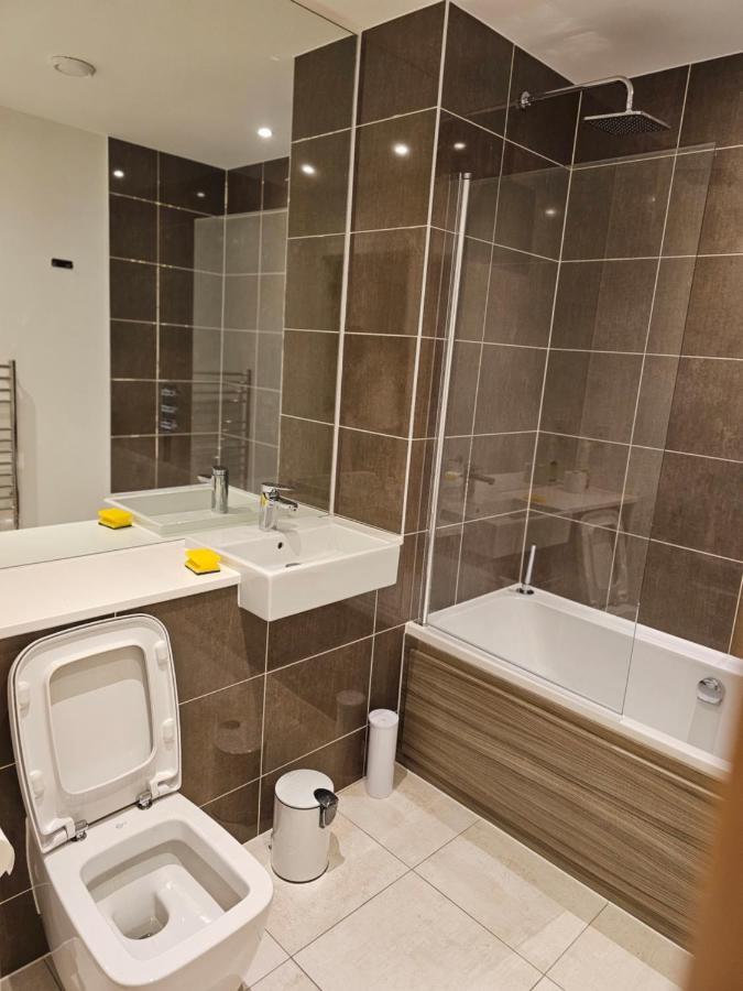 Santina Apartments Croydon Luaran gambar