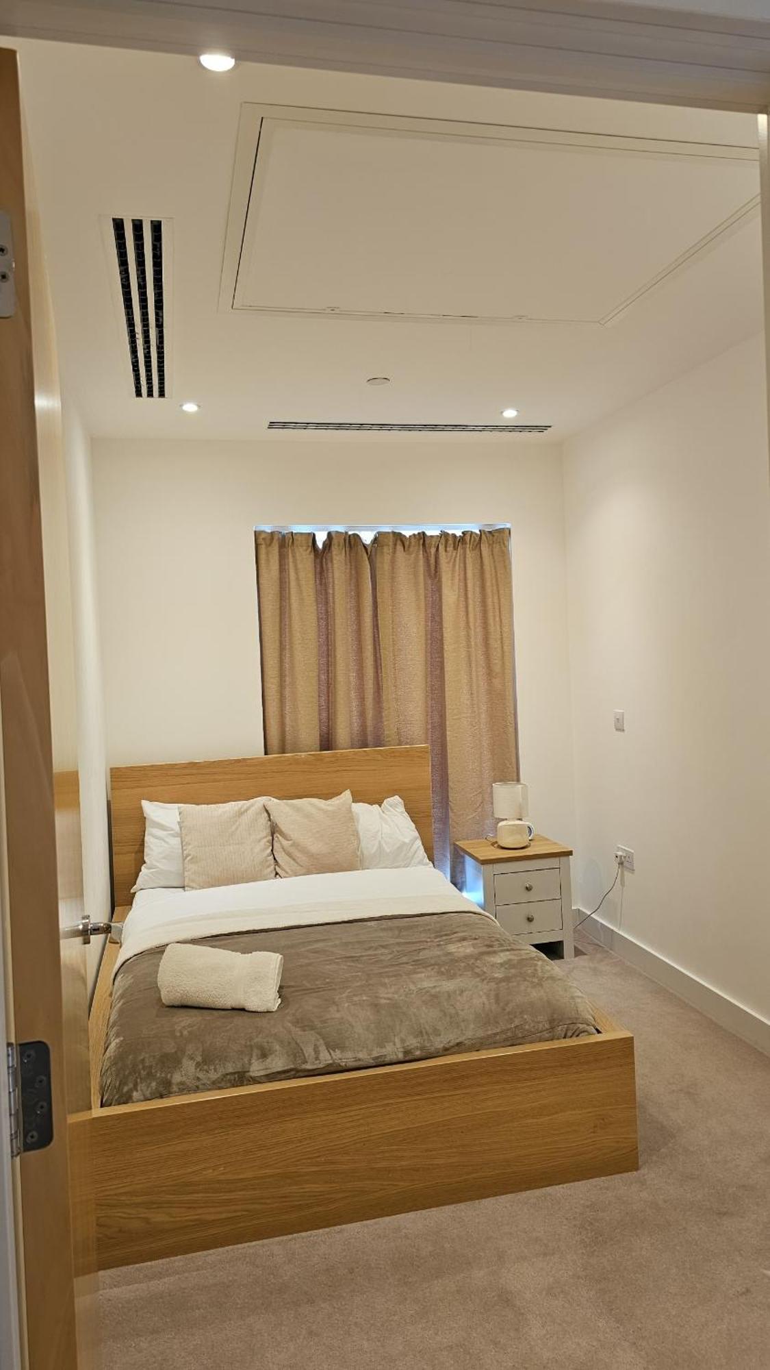 Santina Apartments Croydon Luaran gambar